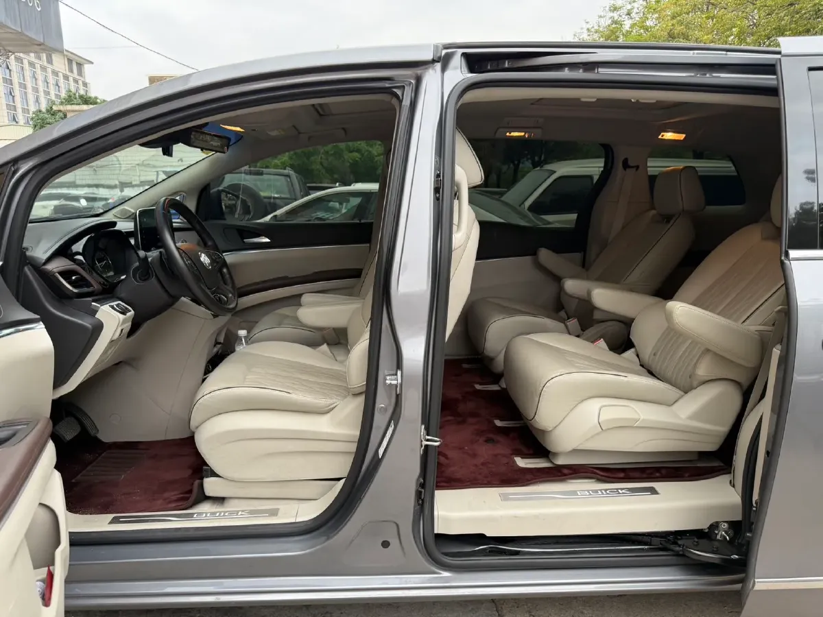 2021 Buick GL8 2.0T 237HP L4 9AT,autocango,china used car exporter,china ev exporter,chinese used car exporter,chinese used ev exporter