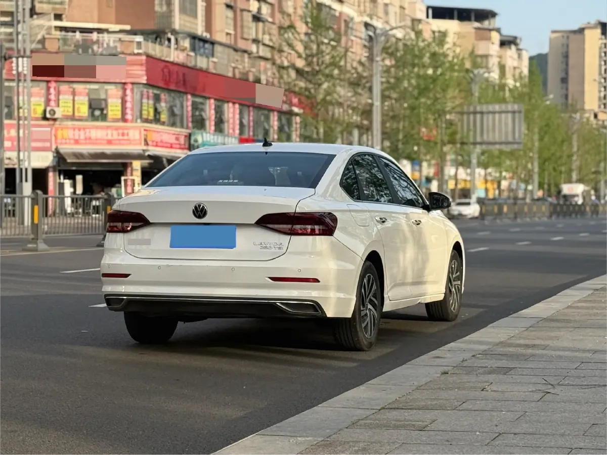 2022 Volkswagen T-Roc 1.4T 150HP L4 7DCT,autocango,china used car exporter,china ev exporter,chinese used car exporter,chinese used ev exporter