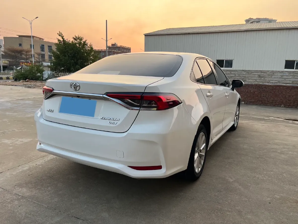 2021 Toyota Corolla 1.2T 116HP L4 CVT,autocango,china used car exporter,china ev exporter,chinese used car exporter,chinese used ev exporter