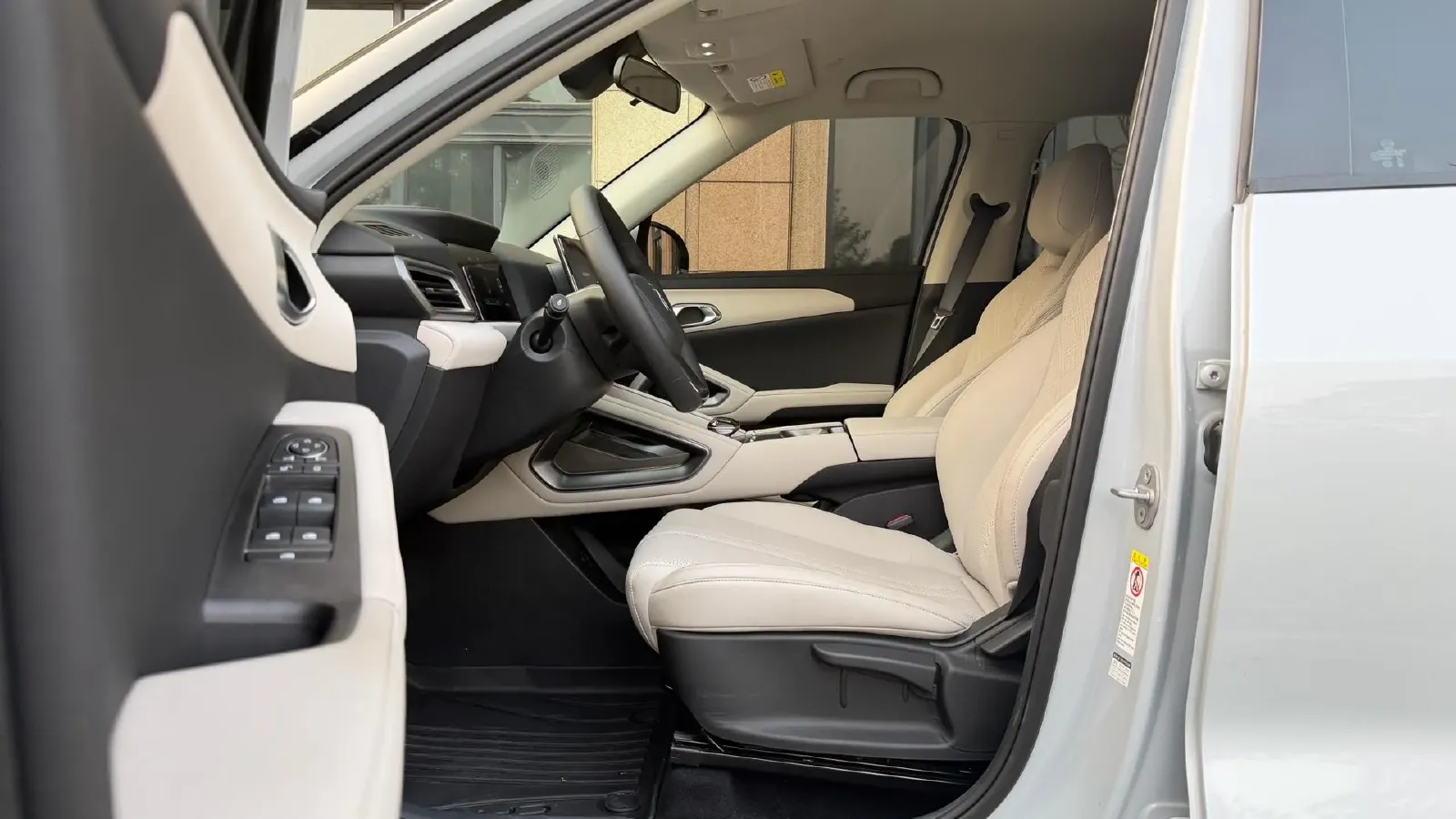 2024 BYD YuanUP BEV 45.12KWH,autocango,china used car exporter,china ev exporter,chinese used car exporter,chinese used ev exporter