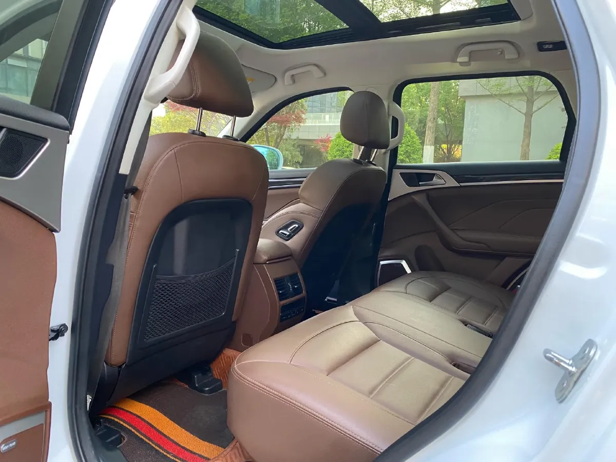 2017 Haval H7 2.0T 231HP L4 6DCT,autocango,china used car exporter,china ev exporter,chinese used car exporter,chinese used ev exporter