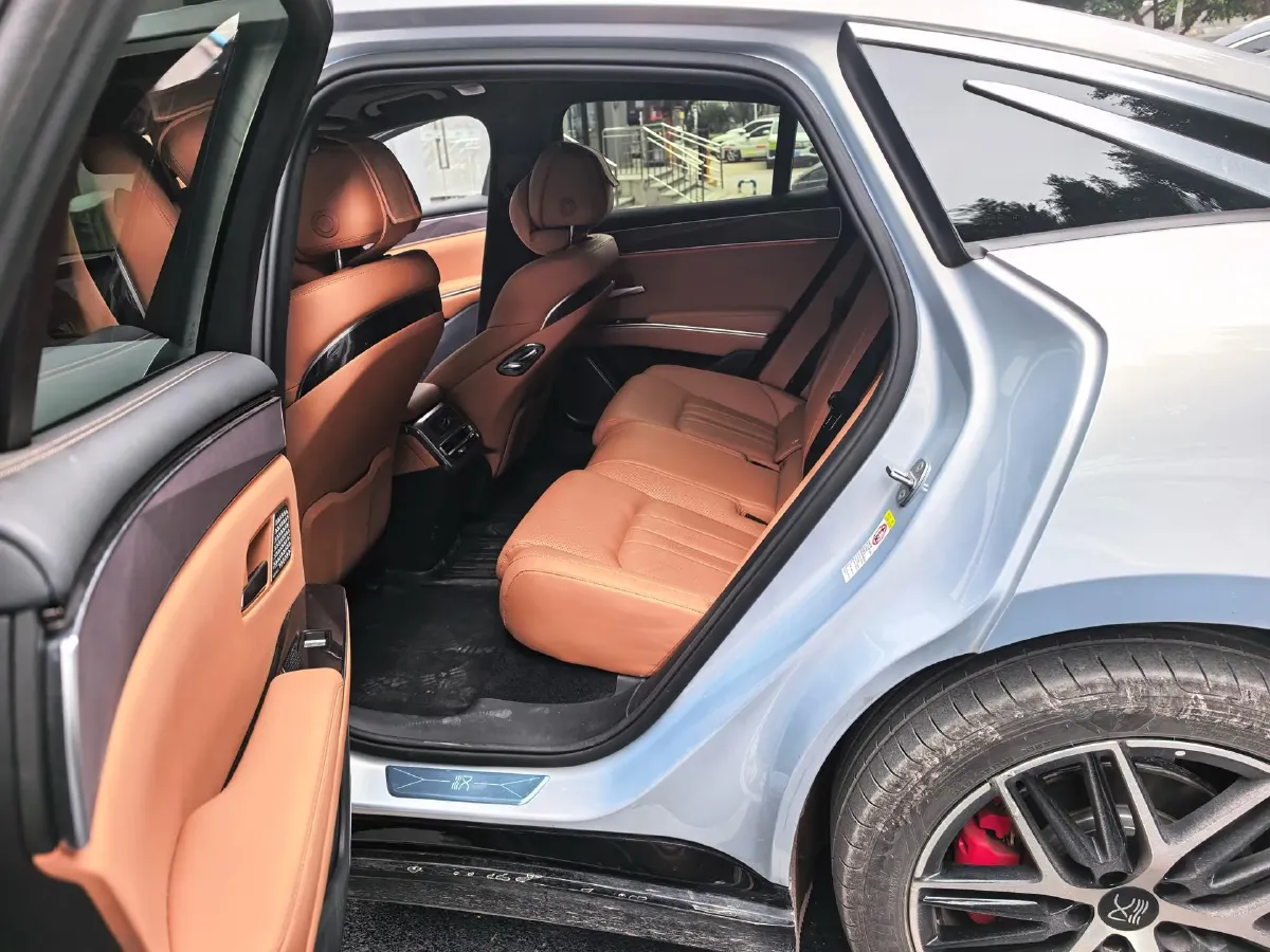 2025 BYD HanL BEV,autocango,china used car exporter,china ev exporter,chinese used car exporter,chinese used ev exporter