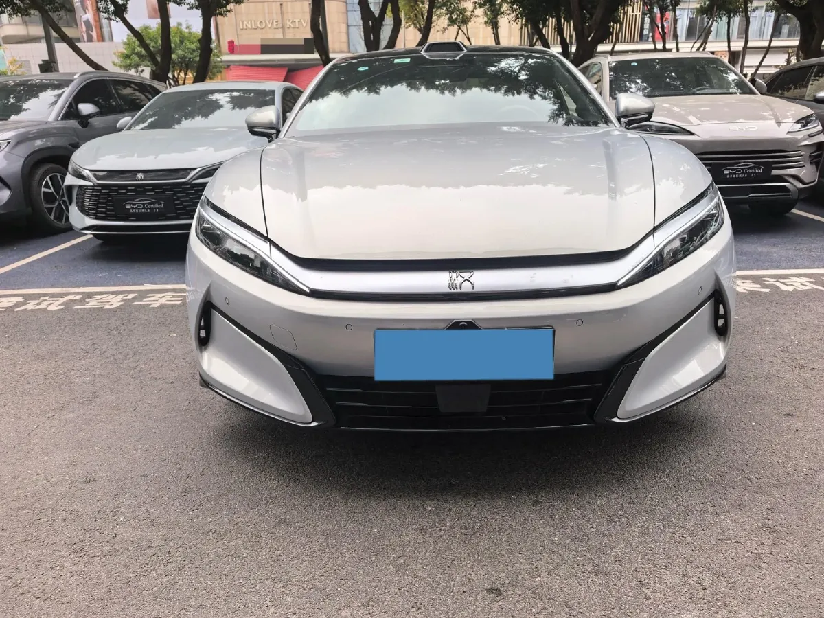 2025 BYD HanL BEV,autocango,china used car exporter,china ev exporter,chinese used car exporter,chinese used ev exporter