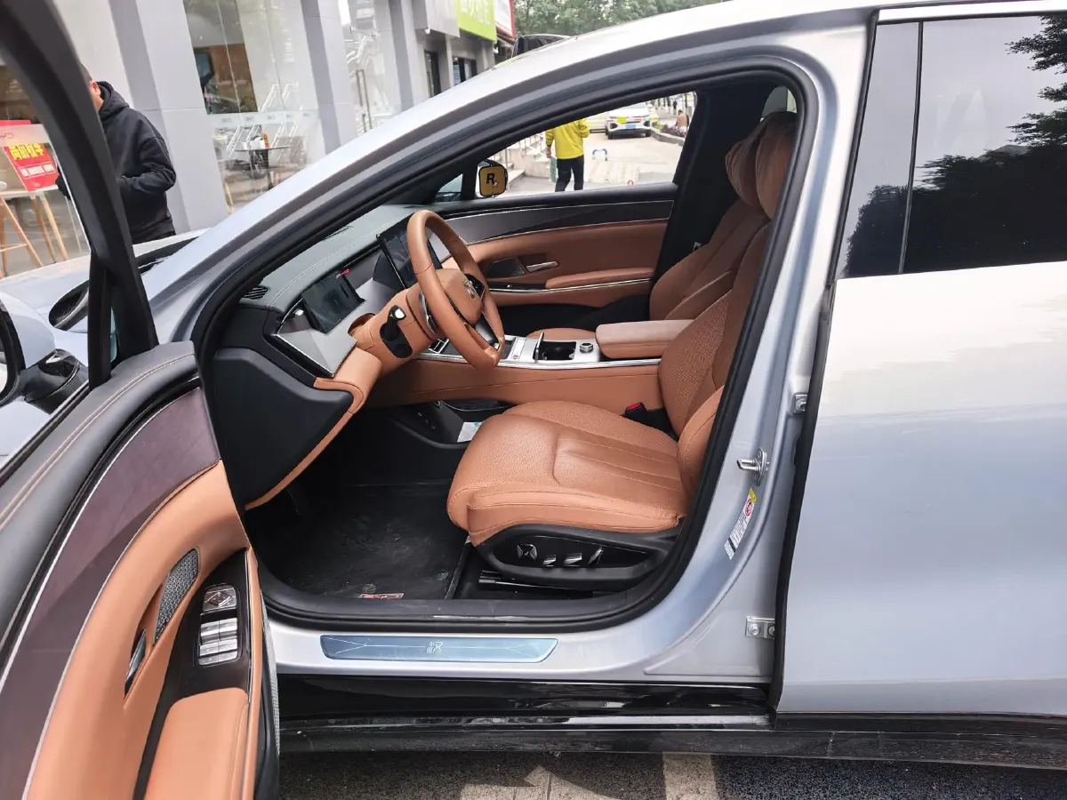 2025 BYD HanL BEV,autocango,china used car exporter,china ev exporter,chinese used car exporter,chinese used ev exporter