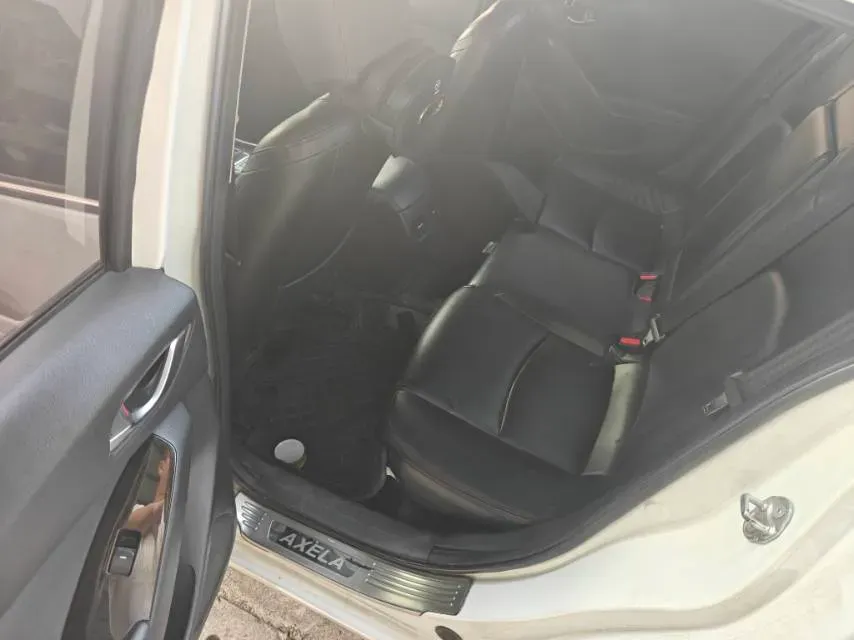 2017 Mazda 3 Axela 1.5L 117HP L4 6AT,autocango,china used car exporter,china ev exporter,chinese used car exporter,chinese used ev exporter