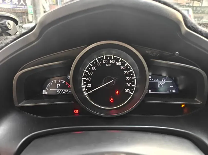 2017 Mazda 3 Axela 1.5L 117HP L4 6AT,autocango,china used car exporter,china ev exporter,chinese used car exporter,chinese used ev exporter