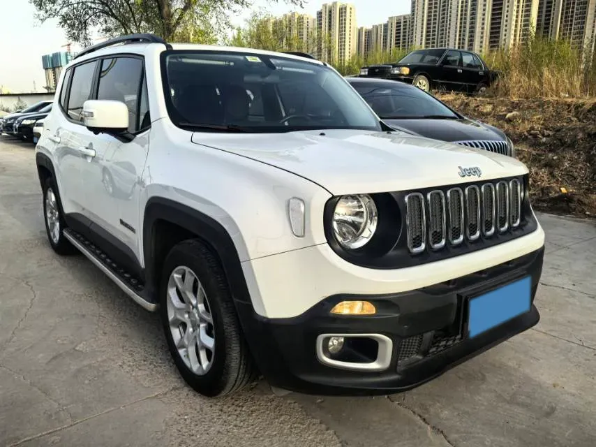 2017 Jeep Renegade 1.4T 150HP L4 7DCT,autocango,china used car exporter,china ev exporter,chinese used car exporter,chinese used ev exporter