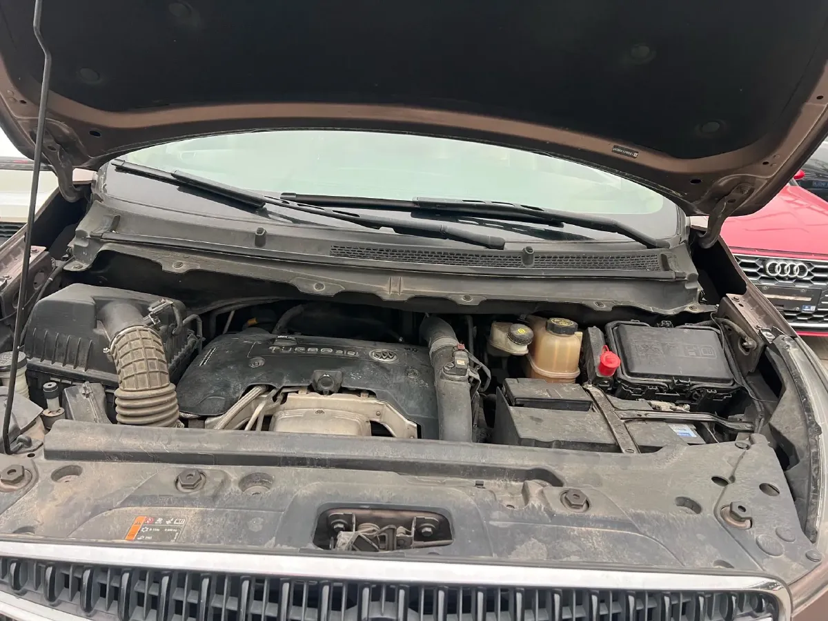 2018 Buick GL8 2.0T 260HP L4 6AT,autocango,china used car exporter,china ev exporter,chinese used car exporter,chinese used ev exporter