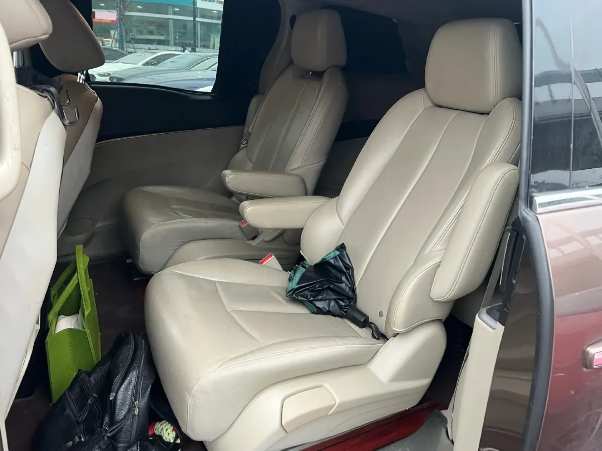 2018 Buick GL8 2.0T 260HP L4 6AT,autocango,china used car exporter,china ev exporter,chinese used car exporter,chinese used ev exporter