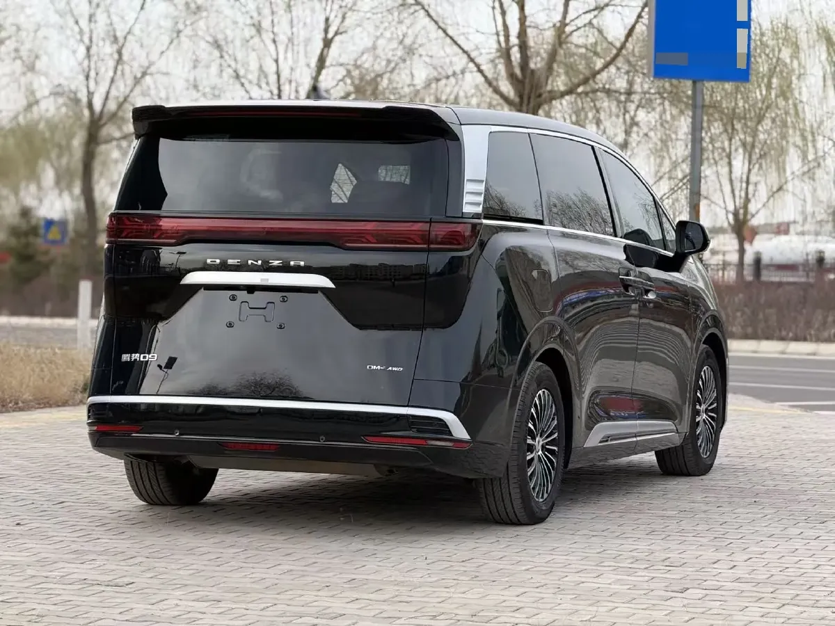 2022 Mercedes-Benz GLC Class 2.0T 197HP L4 9AT,autocango,china used car exporter,china ev exporter,chinese used car exporter,chinese used ev exporter