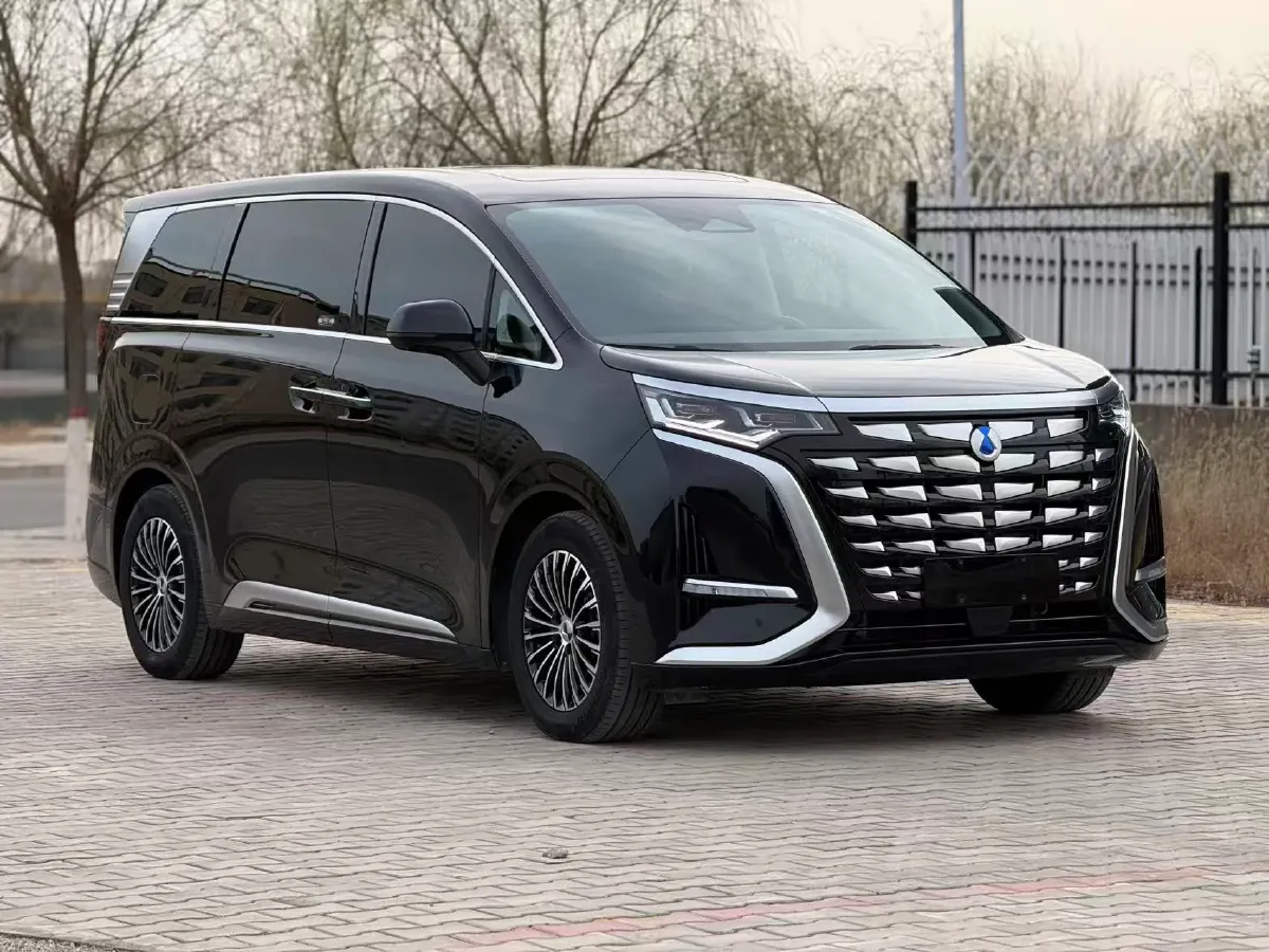 2022 Mercedes-Benz GLC Class 2.0T 197HP L4 9AT,autocango,china used car exporter,china ev exporter,chinese used car exporter,chinese used ev exporter