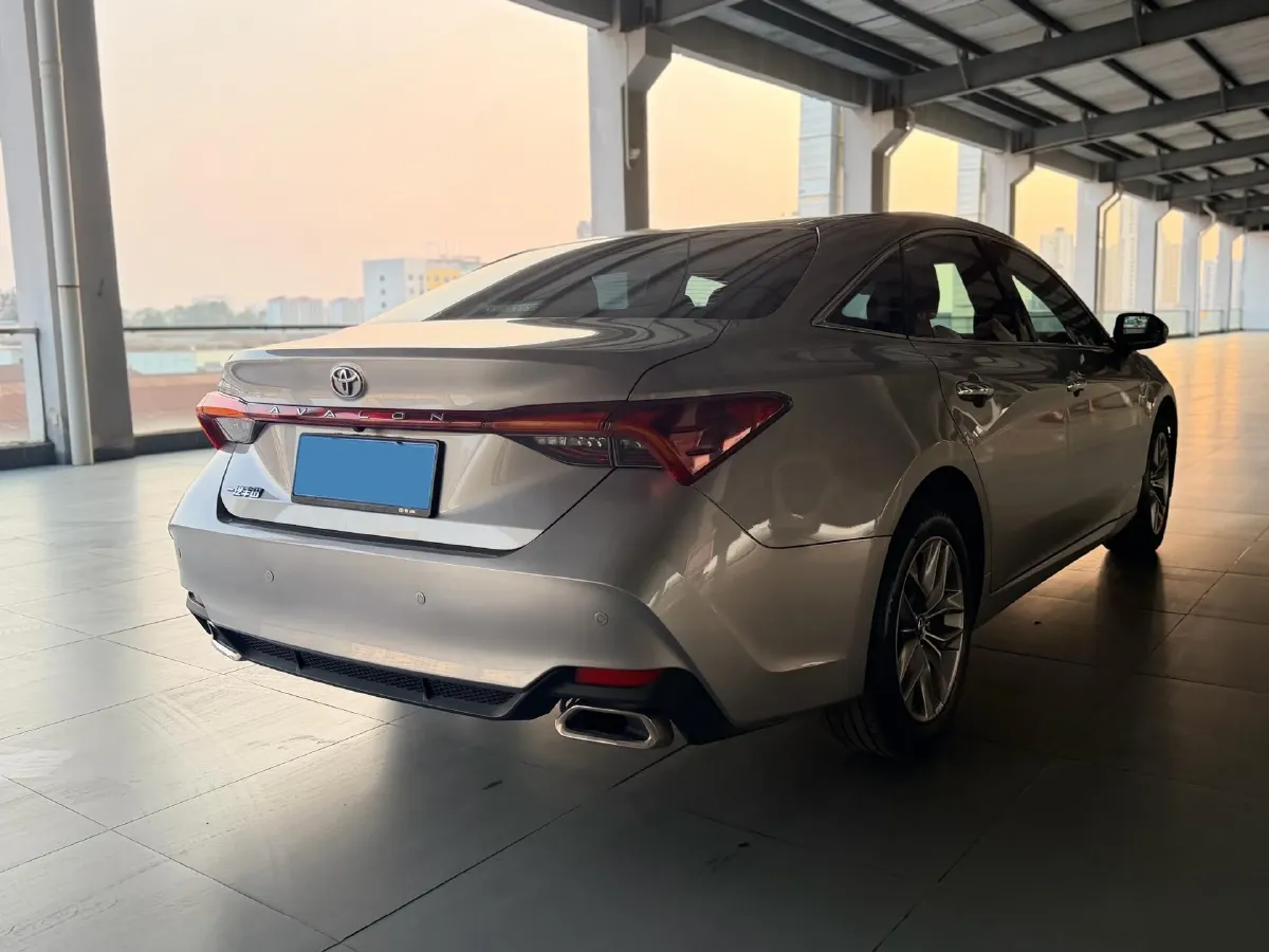 2019 Toyota Avalon 2.0L 178HP L4 CVT,autocango,china used car exporter,china ev exporter,chinese used car exporter,chinese used ev exporter