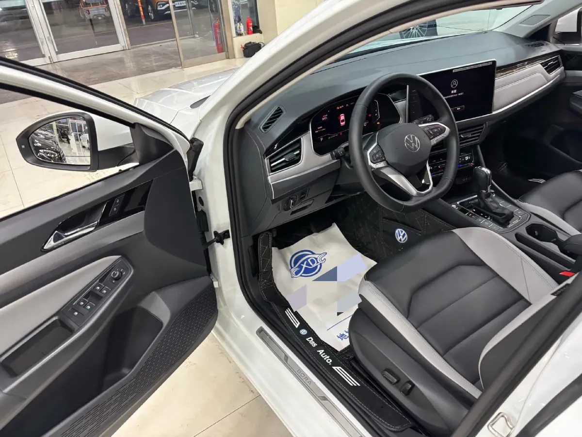 2023 Volkswagen Bora 1.5T 160HP L4 7DCT,autocango,china used car exporter,china ev exporter,chinese used car exporter,chinese used ev exporter