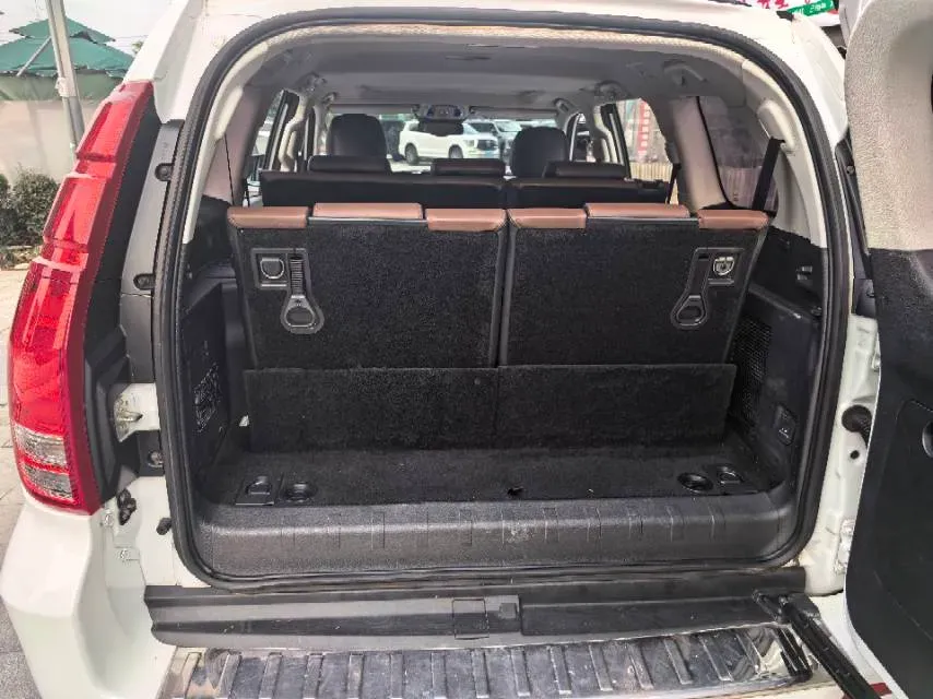 2017 Haval H9 2.0T 190HP L4 8AT,autocango,china used car exporter,china ev exporter,chinese used car exporter,chinese used ev exporter