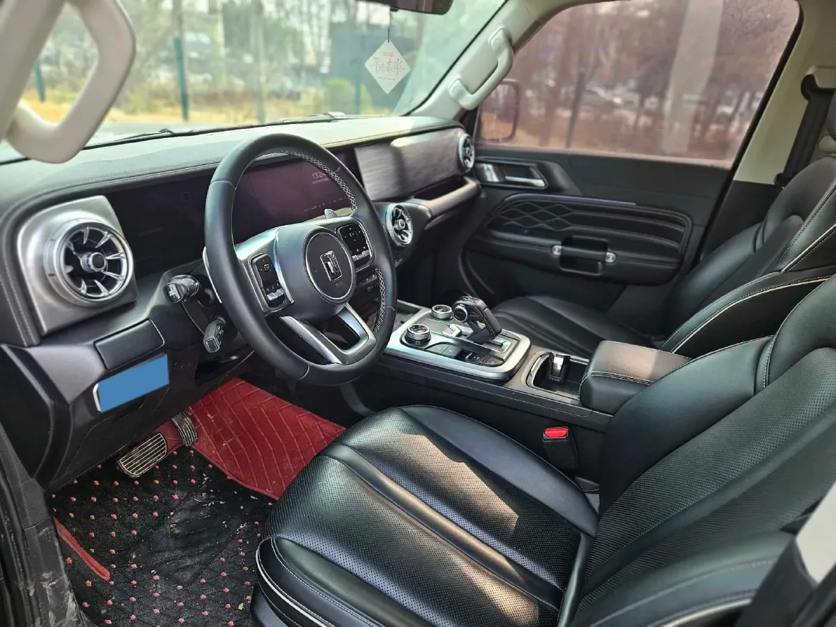 2023 Tank 300 2.0T 227HP L4 8AT,autocango,china used car exporter,china ev exporter,chinese used car exporter,chinese used ev exporter