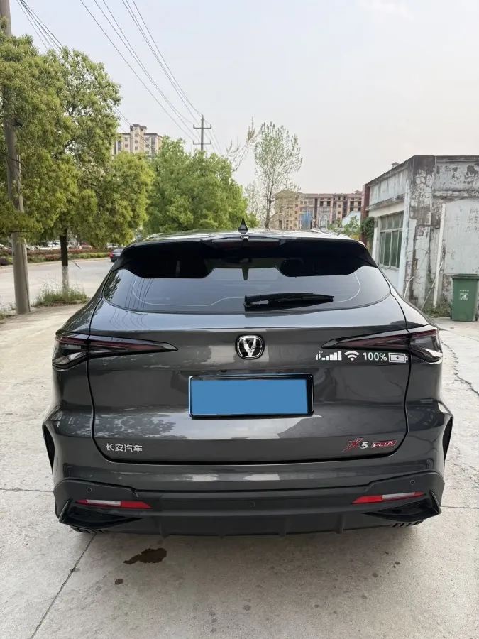 2025 ChangAn X5 PLUS 1.5T 188HP L4 7DCT,autocango,china used car exporter,china ev exporter,chinese used car exporter,chinese used ev exporter