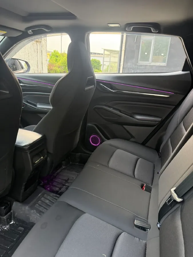 2025 ChangAn X5 PLUS 1.5T 188HP L4 7DCT,autocango,china used car exporter,china ev exporter,chinese used car exporter,chinese used ev exporter