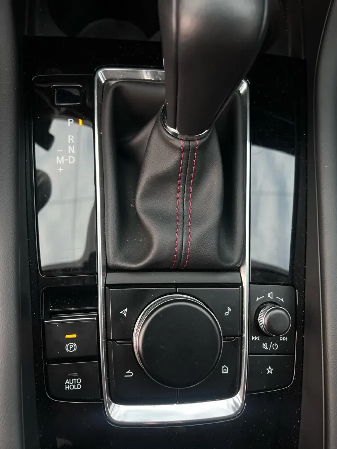 2023 Mazda 3 Axela 2.0L 158HP L4 6AT,autocango,china used car exporter,china ev exporter,chinese used car exporter,chinese used ev exporter