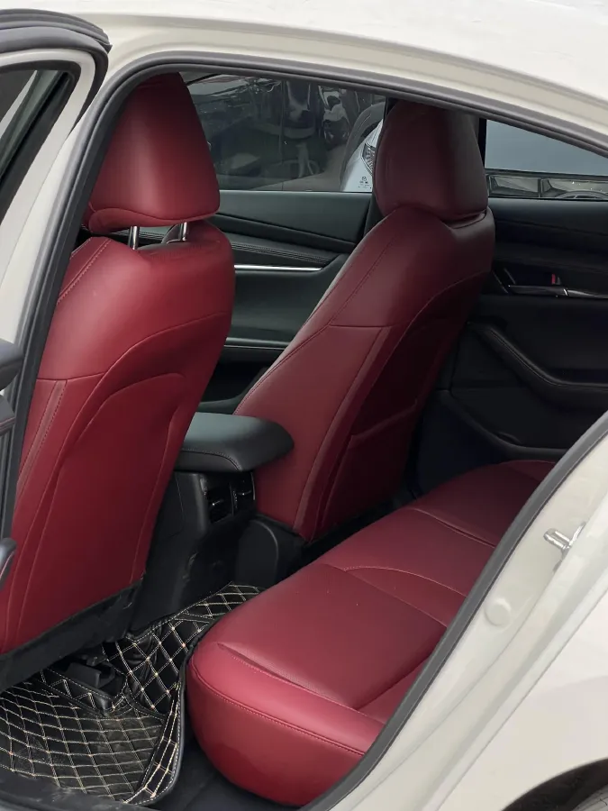 2023 Mazda 3 Axela 2.0L 158HP L4 6AT,autocango,china used car exporter,china ev exporter,chinese used car exporter,chinese used ev exporter