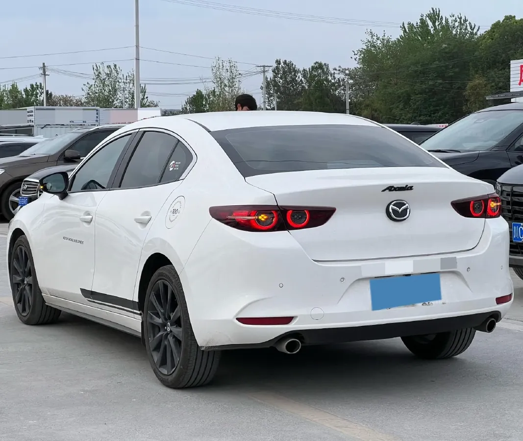 2023 Mazda 3 Axela 2.0L 158HP L4 6AT,autocango,china used car exporter,china ev exporter,chinese used car exporter,chinese used ev exporter