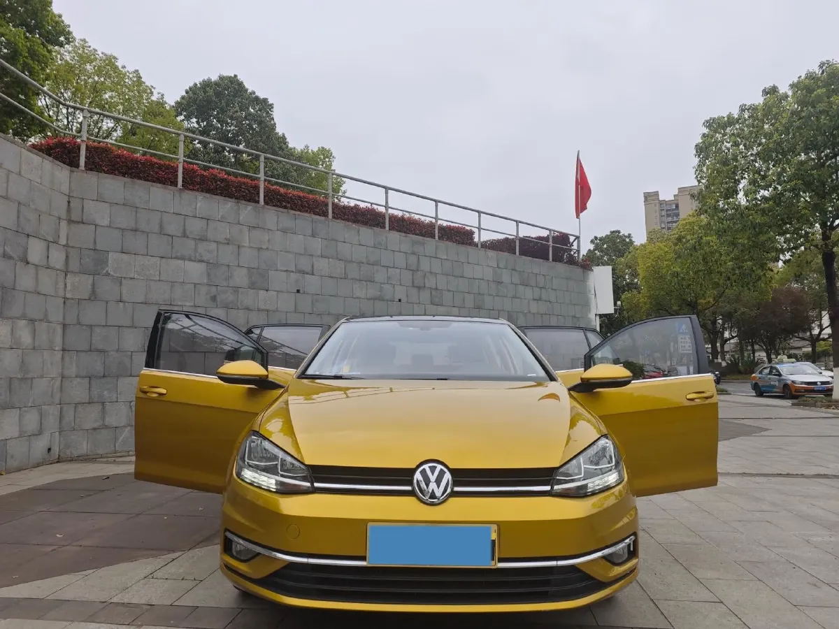 2019 Volkswagen Golf 1.4T 150HP L4 7DCT,autocango,china used car exporter,china ev exporter,chinese used car exporter,chinese used ev exporter