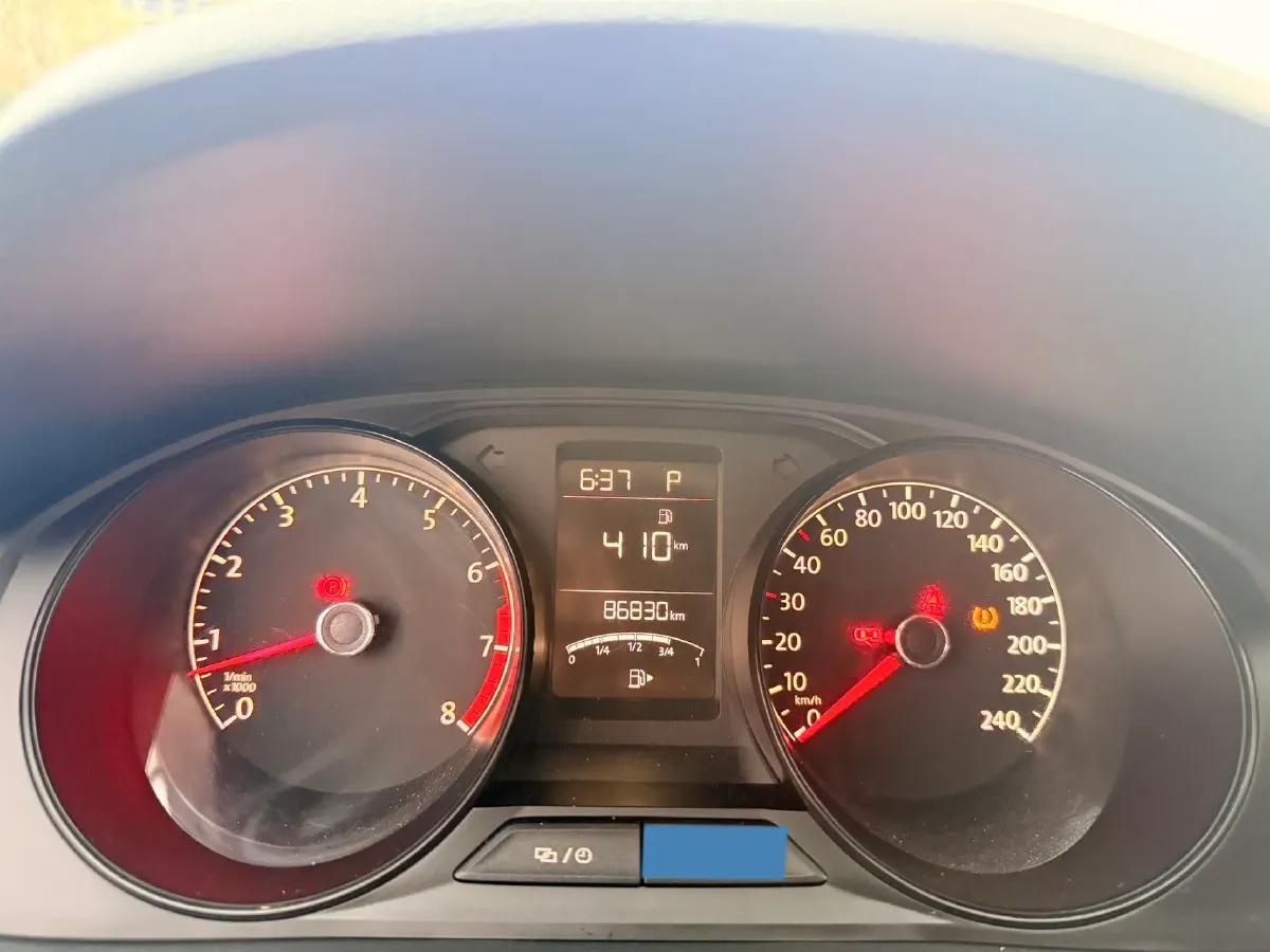 2017 Volkswagen Lavida 1.6L 110HP L4 6AT,autocango,china used car exporter,china ev exporter,chinese used car exporter,chinese used ev exporter