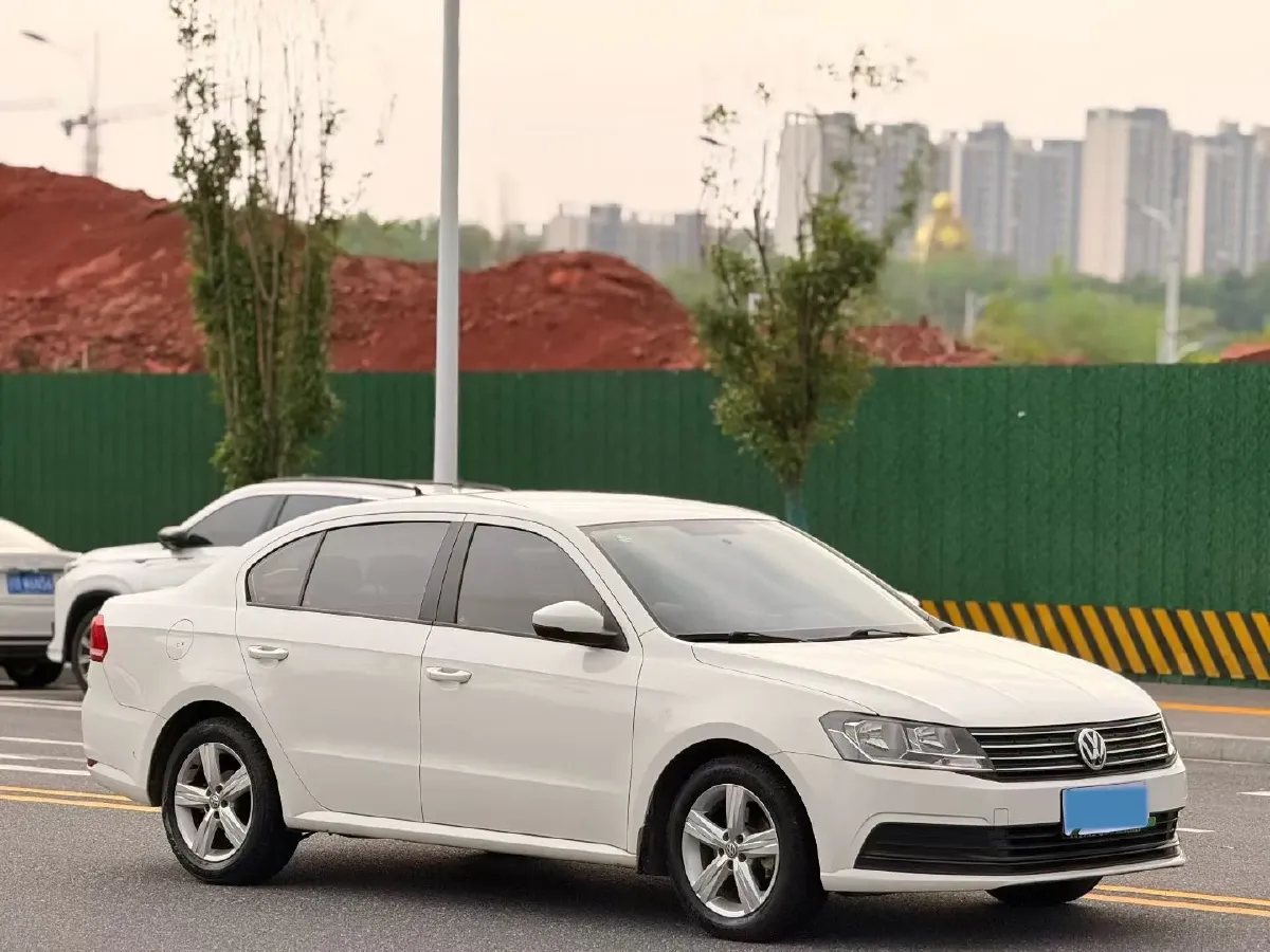 2017 Volkswagen Lavida 1.6L 110HP L4 6AT,autocango,china used car exporter,china ev exporter,chinese used car exporter,chinese used ev exporter