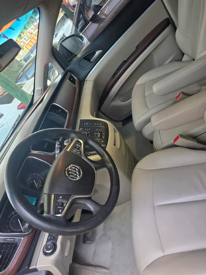 2018 Buick GL8 2.0T 260HP L4 6AT,autocango,china used car exporter,china ev exporter,chinese used car exporter,chinese used ev exporter
