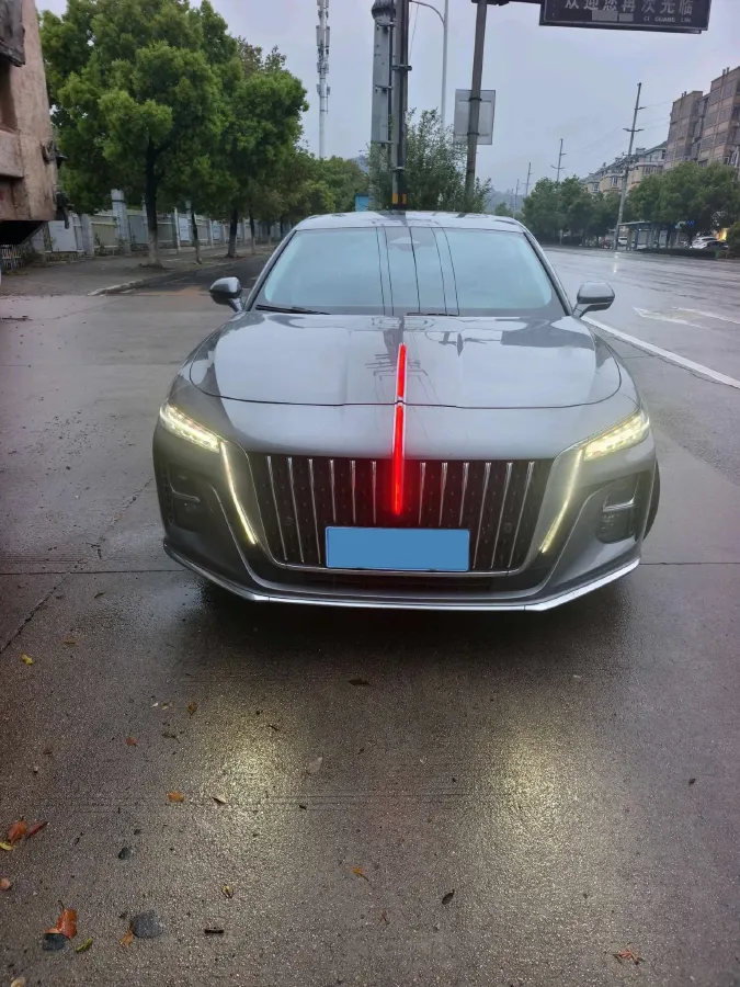 2023 HongQi H5 2.0T 224HP L4 8AT,autocango,china used car exporter,china ev exporter,chinese used car exporter,chinese used ev exporter