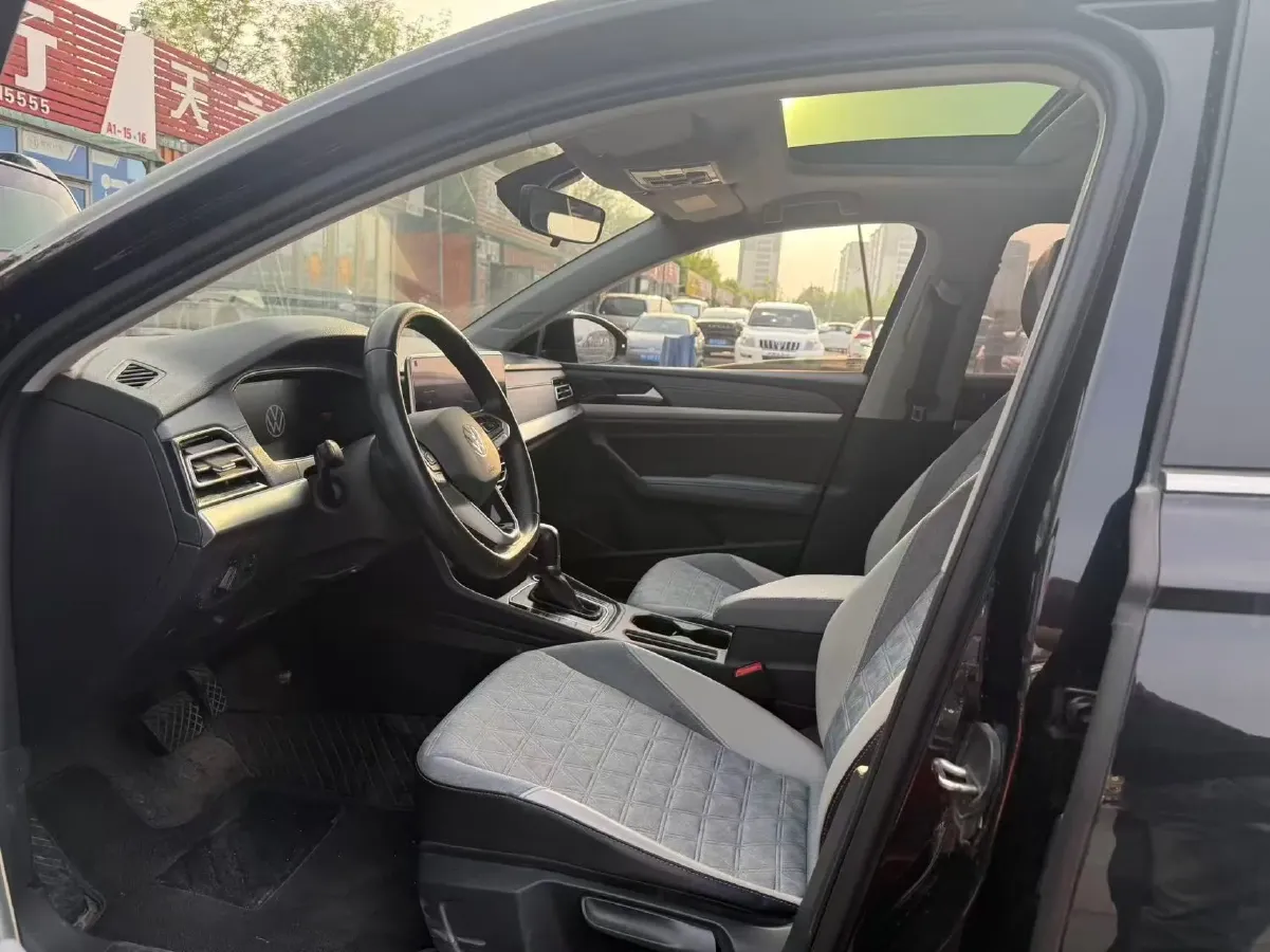 2023 Volkswagen Lavida 1.4T 150HP L4 7DCT,autocango,china used car exporter,china ev exporter,chinese used car exporter,chinese used ev exporter