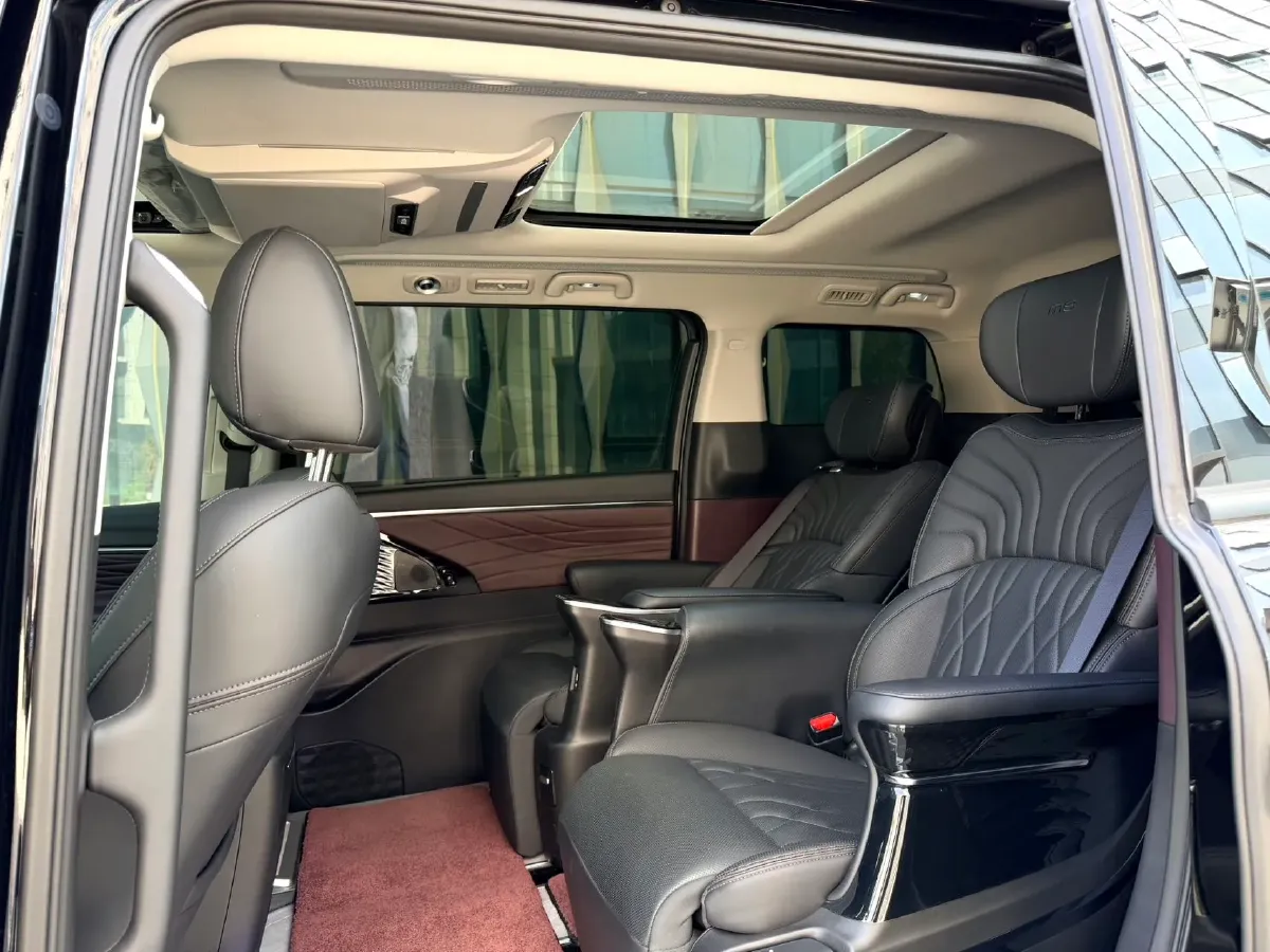 2024 GAC Trumpchi M8 2.0T 252HP L4 8AT,autocango,china used car exporter,china ev exporter,chinese used car exporter,chinese used ev exporter