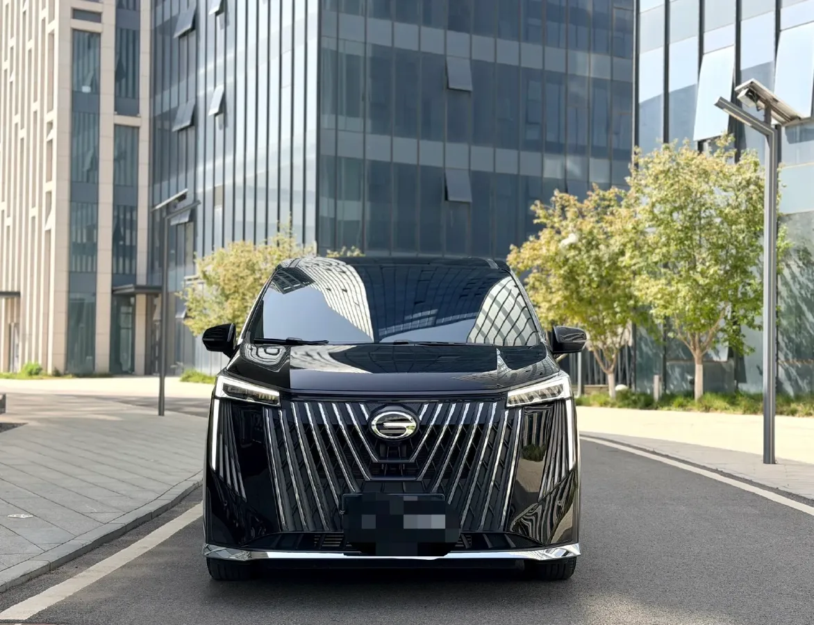 2024 GAC Trumpchi M8 2.0T 252HP L4 8AT,autocango,china used car exporter,china ev exporter,chinese used car exporter,chinese used ev exporter