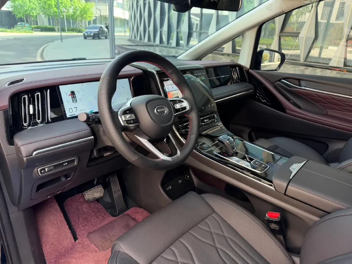 2024 GAC Trumpchi M8 2.0T 252HP L4 8AT,autocango,china used car exporter,china ev exporter,chinese used car exporter,chinese used ev exporter