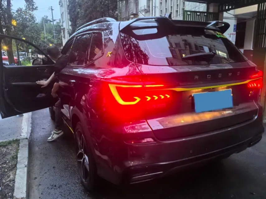 2021 Roewe RX5 1.5T 181HP L4 7DCT,autocango,china used car exporter,china ev exporter,chinese used car exporter,chinese used ev exporter