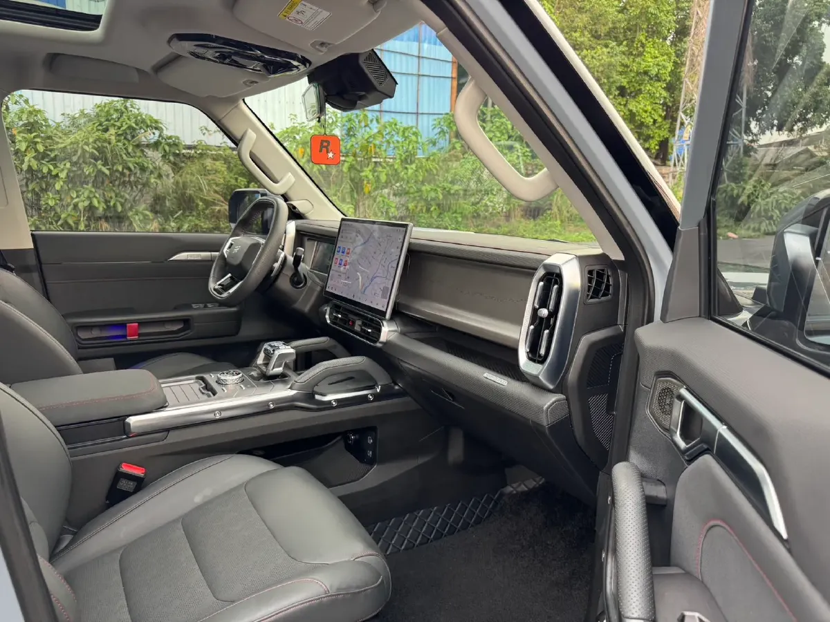 2023 Jetour Traveller 2.0T 254HP L4 8AT,autocango,china used car exporter,china ev exporter,chinese used car exporter,chinese used ev exporter