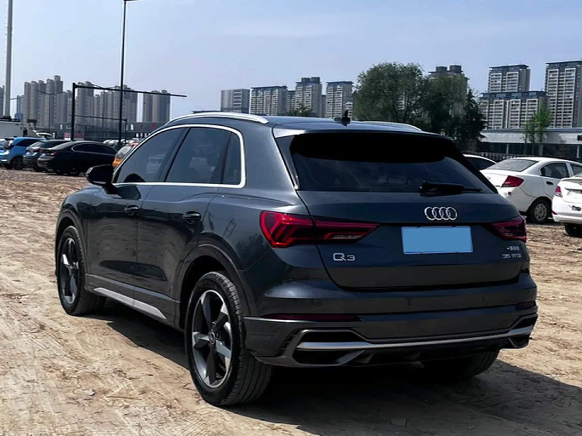 2022 Audi Q3 1.4T 150HP L4 7DCT,autocango,china used car exporter,china ev exporter,chinese used car exporter,chinese used ev exporter