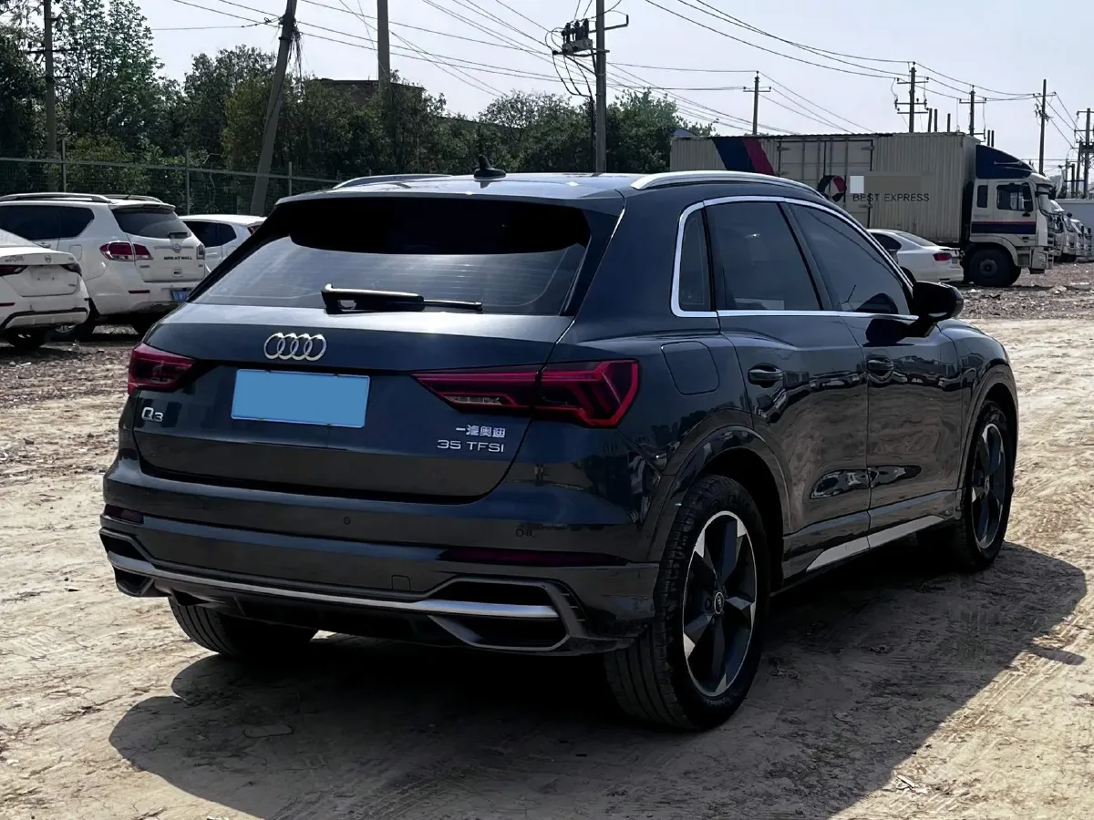 2022 Audi Q3 1.4T 150HP L4 7DCT,autocango,china used car exporter,china ev exporter,chinese used car exporter,chinese used ev exporter