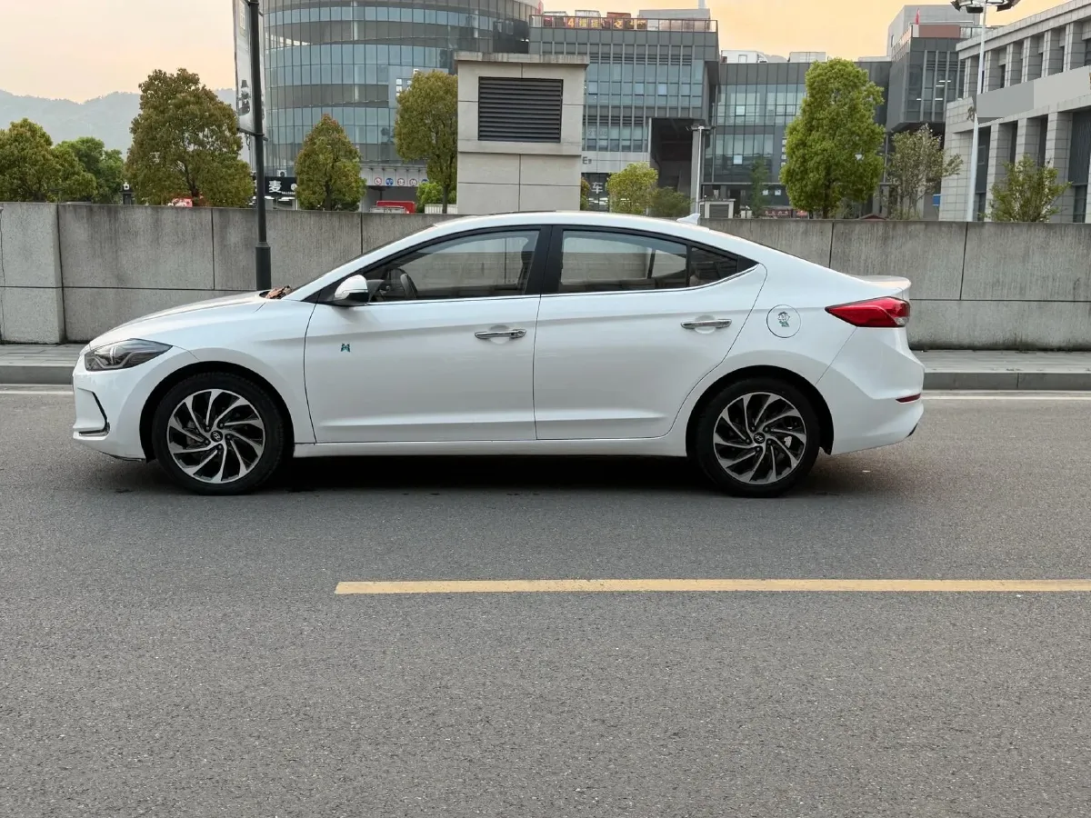 2019 Hyundai Elantra 1.4T 130HP L4 7DCT,autocango,china used car exporter,china ev exporter,chinese used car exporter,chinese used ev exporter