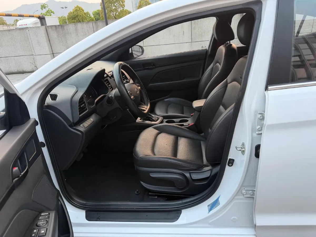 2019 Hyundai Elantra 1.4T 130HP L4 7DCT,autocango,china used car exporter,china ev exporter,chinese used car exporter,chinese used ev exporter