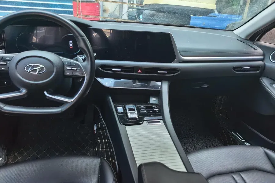 2020 Hyundai Sonata 1.5T 170HP L4 7DCT,autocango,china used car exporter,china ev exporter,chinese used car exporter,chinese used ev exporter