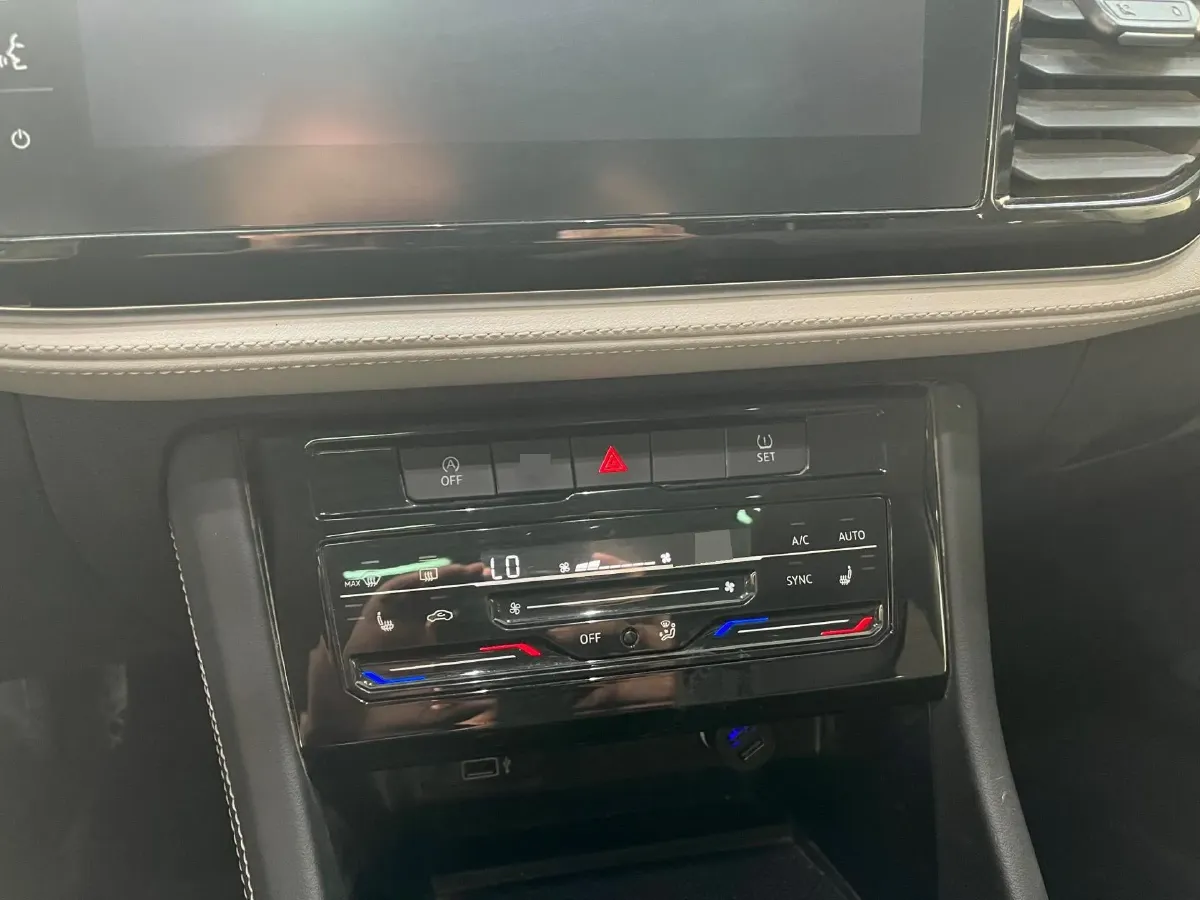 2022 Jetta VS7 1.4T 150HP L4 6AT,autocango,china used car exporter,china ev exporter,chinese used car exporter,chinese used ev exporter