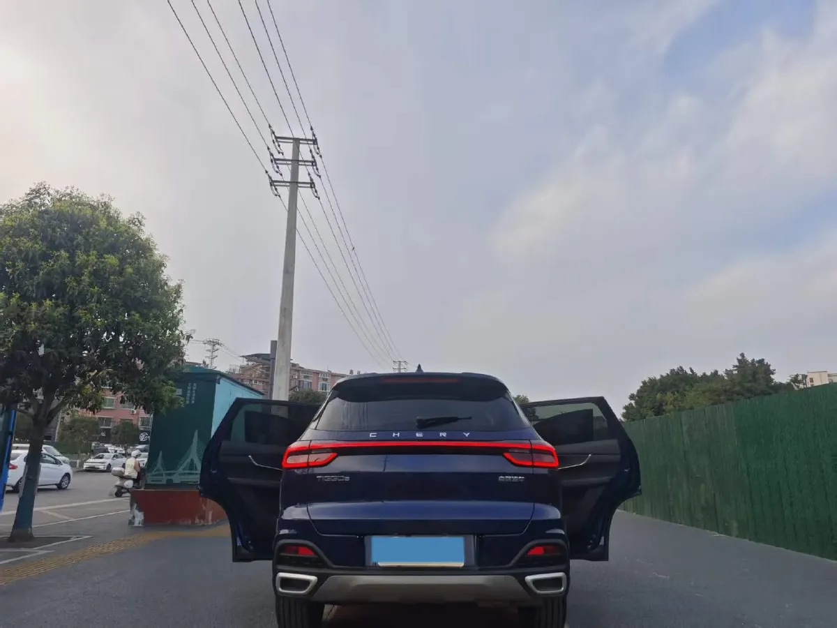 2022 Chery Tiggo 8 1.5T 156HP L4 6MT,autocango,china used car exporter,china ev exporter,chinese used car exporter,chinese used ev exporter