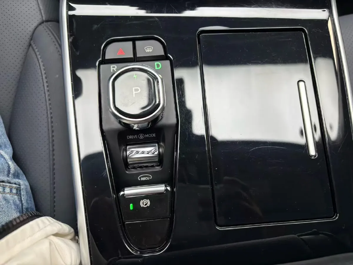 2019 Weltmeister EX5 BEV 69KWH,autocango,china used car exporter,china ev exporter,chinese used car exporter,chinese used ev exporter