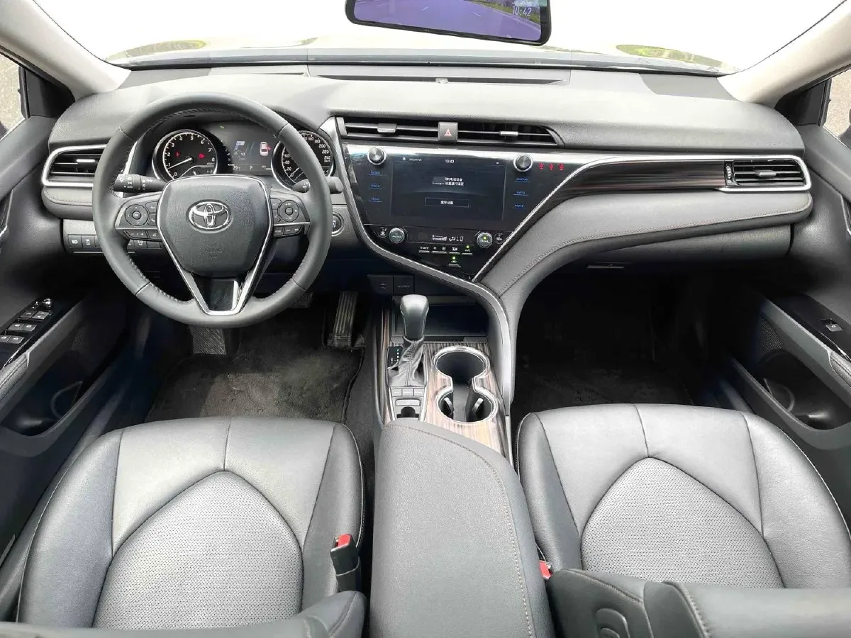 2019 Toyota Camry 2.5L 209HP L4 8AT,autocango,china used car exporter,china ev exporter,chinese used car exporter,chinese used ev exporter