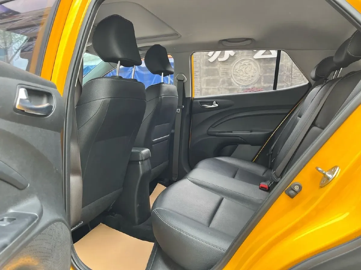 2019 Kia KX1 1.4L 100HP L4 6AT,autocango,china used car exporter,china ev exporter,chinese used car exporter,chinese used ev exporter