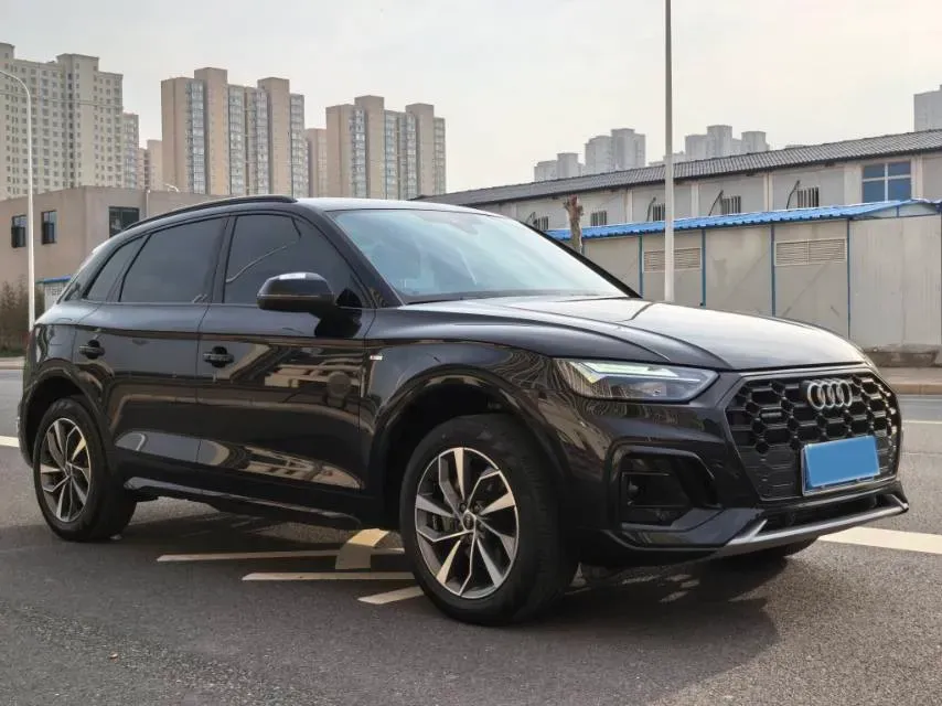 2023 Audi Q5L 2.0T 190HP L4 7DCT,autocango,china used car exporter,china ev exporter,chinese used car exporter,chinese used ev exporter