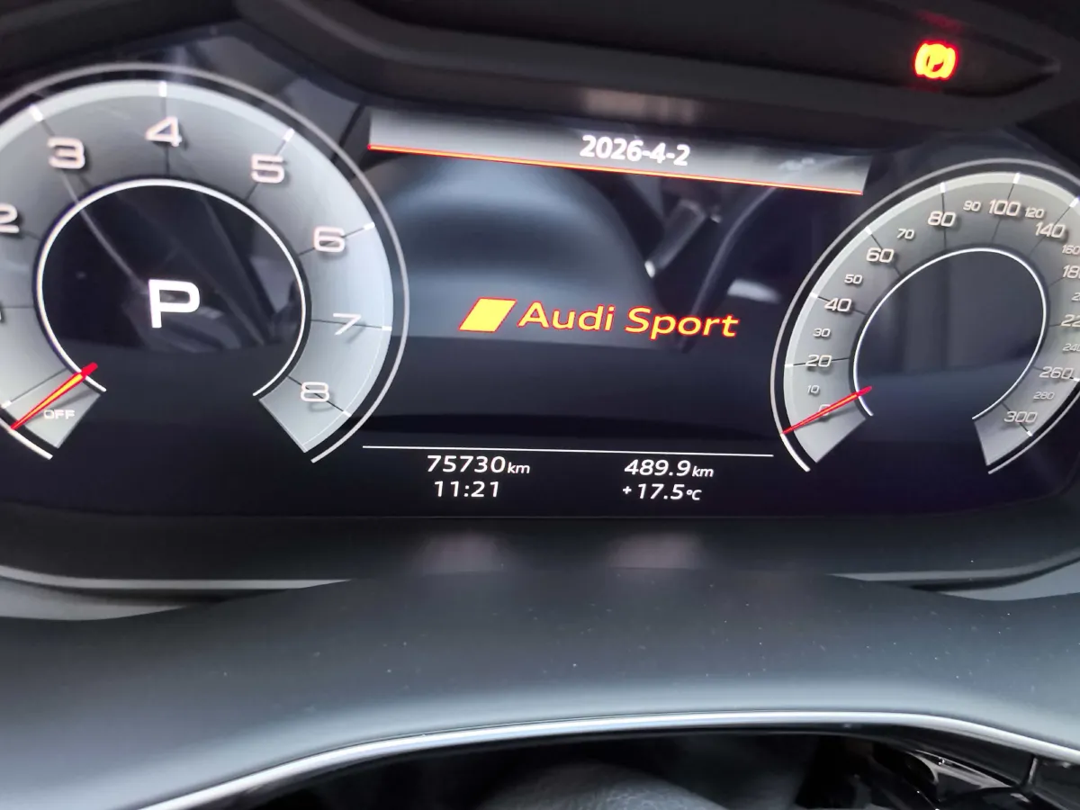 2023 Audi Q7 3.0T 340HP V6 8AT,autocango,china used car exporter,china ev exporter,chinese used car exporter,chinese used ev exporter