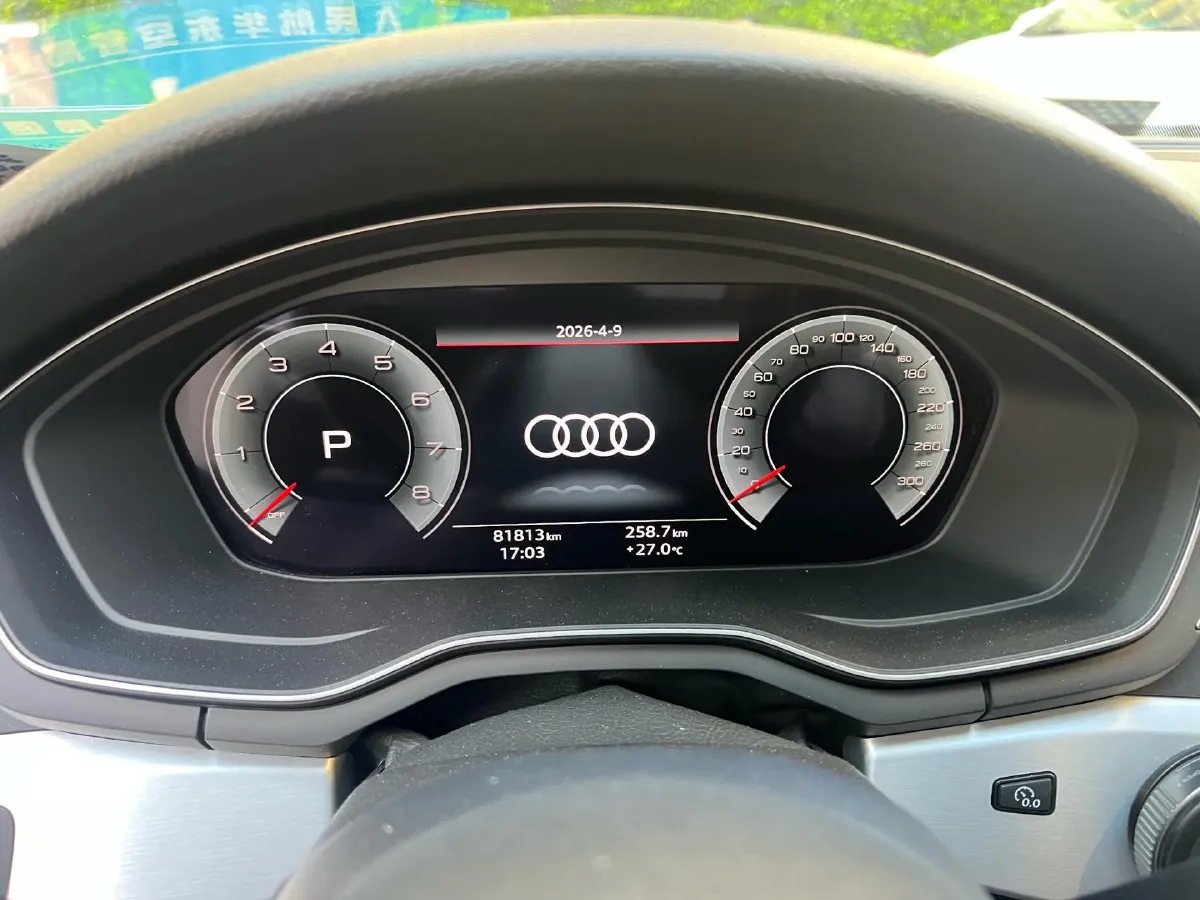 2022 Audi A4L 2.0T 190HP L4 7DCT,autocango,china used car exporter,china ev exporter,chinese used car exporter,chinese used ev exporter