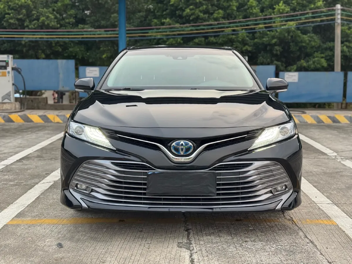 2019 Toyota Camry 2.5L 178HP L4 E-CVT Hybrid,autocango,china used car exporter,china ev exporter,chinese used car exporter,chinese used ev exporter