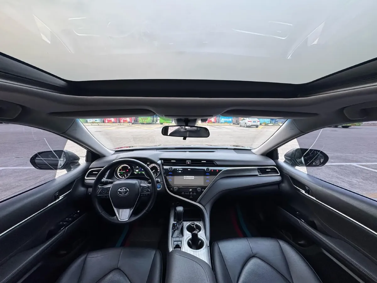 2019 Toyota Camry 2.5L 178HP L4 E-CVT Hybrid,autocango,china used car exporter,china ev exporter,chinese used car exporter,chinese used ev exporter
